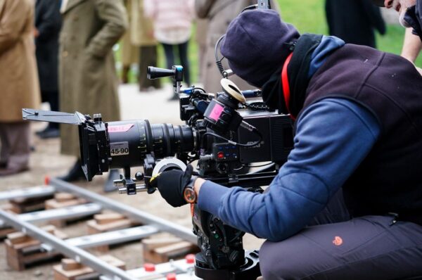 МВД выявило схему мошенничества под предлогом работы актерами в массовке